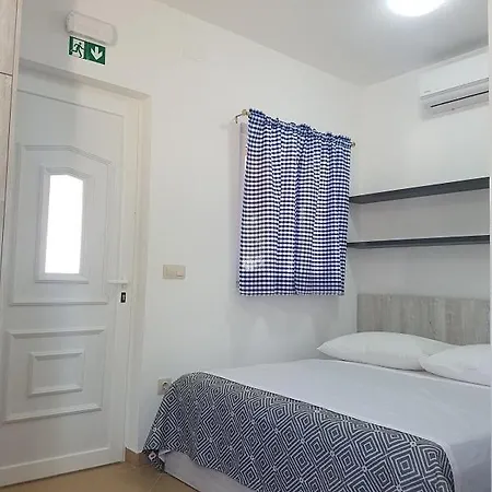 House In With Sea View, Terrace, Air Conditioning, Wi-fi