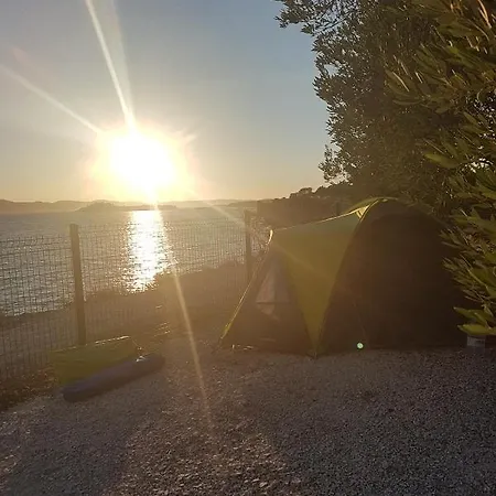 شقة House In With Sea View, Terrace, Air Conditioning, Wi-fi *