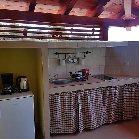 شقة House In With Sea View, Terrace, Air Conditioning, Wi-fi باكوشتاني