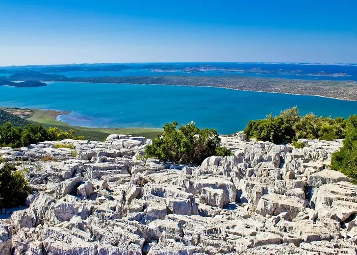 House In With Sea View, Terrace, Air Conditioning, Wi-fi Apartamento Pakoštane